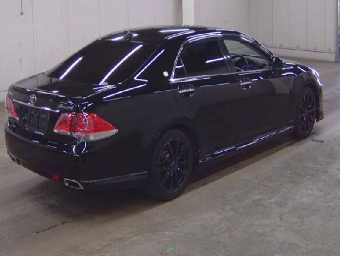 TOYOTA CROWN 2010 Image 4
