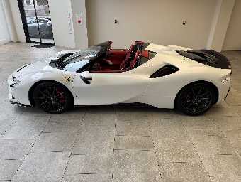 FERRARI SF90 SPIDER 2022 Image 11