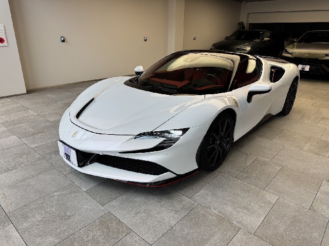 FERRARI SF90 SPIDER 2022 Image 19