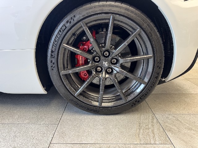 FERRARI SF90 SPIDER 2022 Image 28