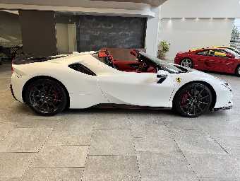 FERRARI SF90 SPIDER 2022 Image 4