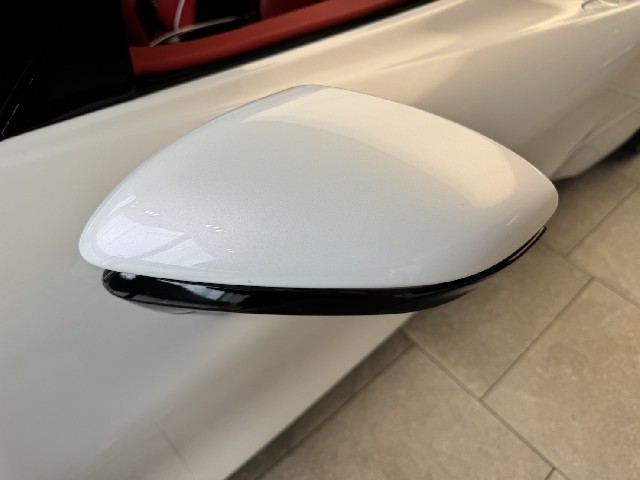 FERRARI SF90 SPIDER 2022 Image 37