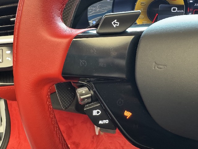 FERRARI SF90 SPIDER 2022 Image 53