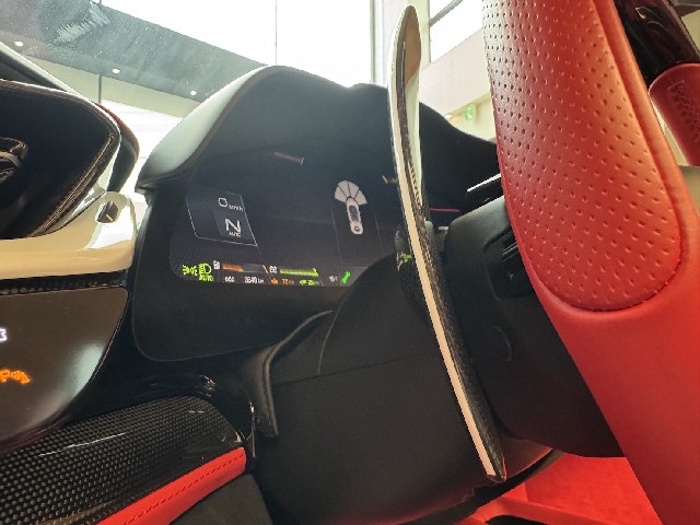 FERRARI SF90 SPIDER 2022 Image 55