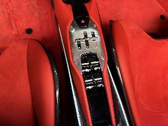 FERRARI SF90 SPIDER 2022 Image 54