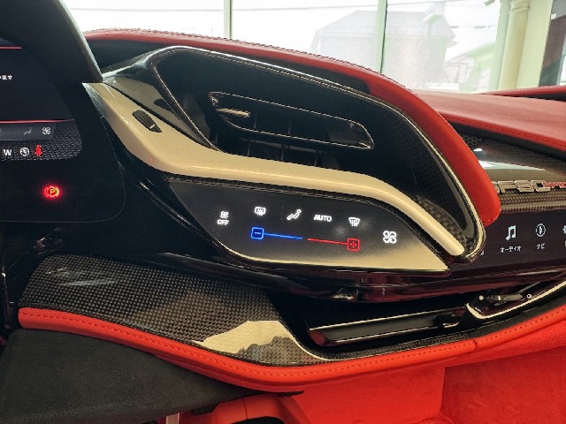 FERRARI SF90 SPIDER 2022 Image 61