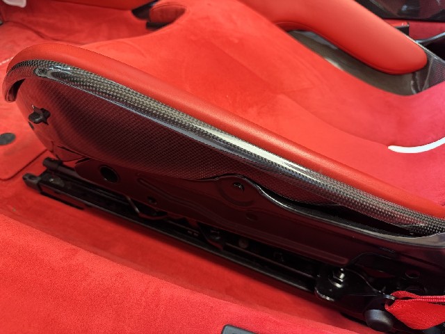 FERRARI SF90 SPIDER 2022 Image 63