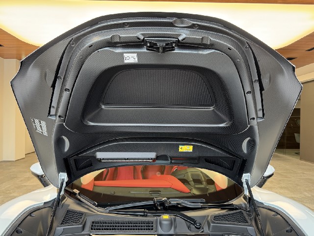 FERRARI SF90 SPIDER 2022 Image 82