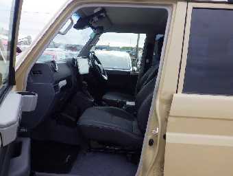 TOYOTA LAND CRUISER 70 2025 Image 5