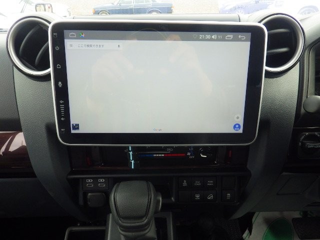 TOYOTA LAND CRUISER 70 2025 Image 20