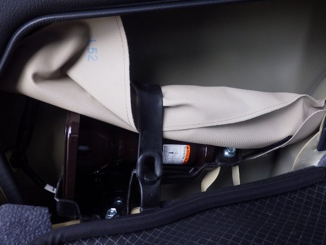 TOYOTA LAND CRUISER 70 2025 Image 28