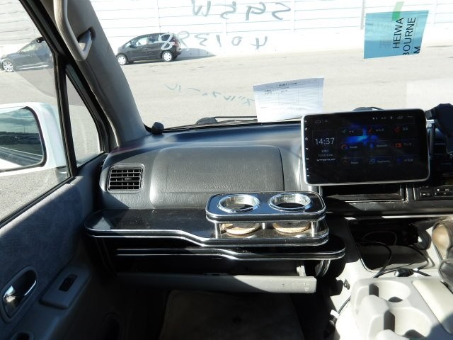 MAZDA BONGO FRIENDEE 2000 Image 19