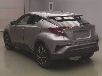 TOYOTA C-HR 2019 Image 4
