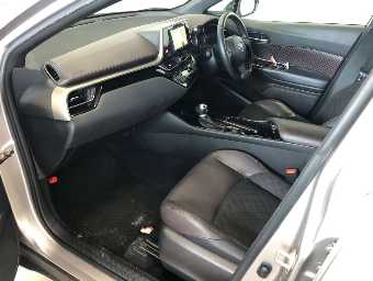 TOYOTA C-HR 2019 Image 7