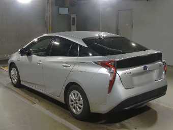 TOYOTA PRIUS 2017 Image 4