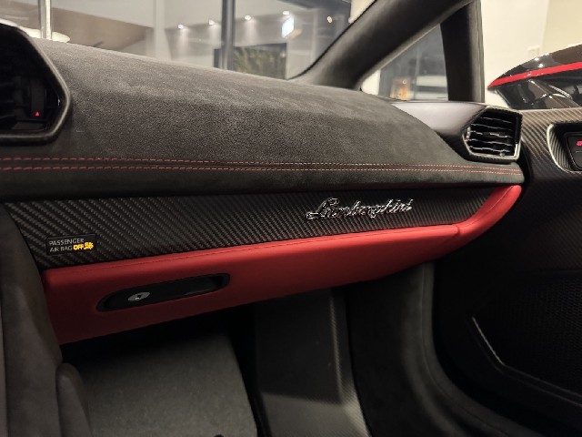 LAMBORGHINI HURACAN 2023 Image 43