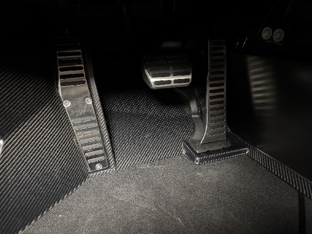 LAMBORGHINI HURACAN 2023 Image 48