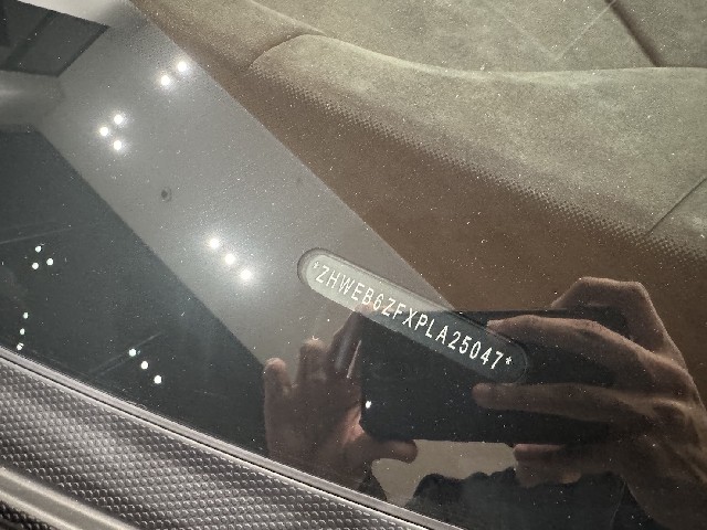 LAMBORGHINI HURACAN 2023 Image 56