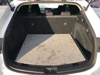 TOYOTA COROLLA TOURING 2020 Image 8