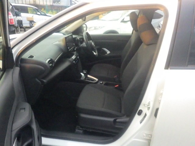 TOYOTA YARIS CROSS 2020 Image 22