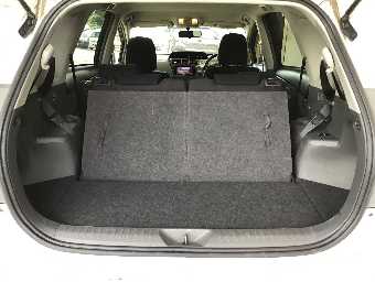 TOYOTA PRIUS ALPHA 2014 Image 7