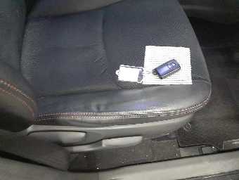 TOYOTA PRIUS ALPHA 2014 Image 8