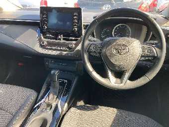 TOYOTA COROLLA TOURING 2020 Image 6