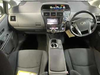 TOYOTA PRIUS ALPHA 2014 Image 3