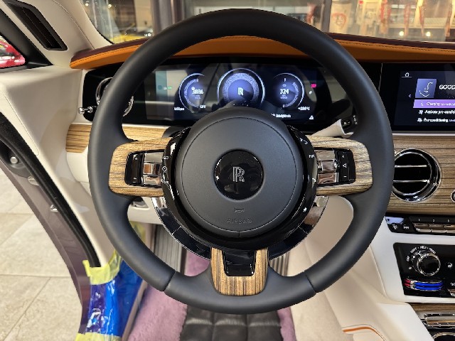 ROLLS ROYCE SPECTRE 2024 Image 44