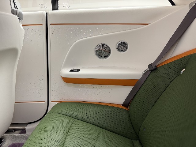 ROLLS ROYCE SPECTRE 2024 Image 60