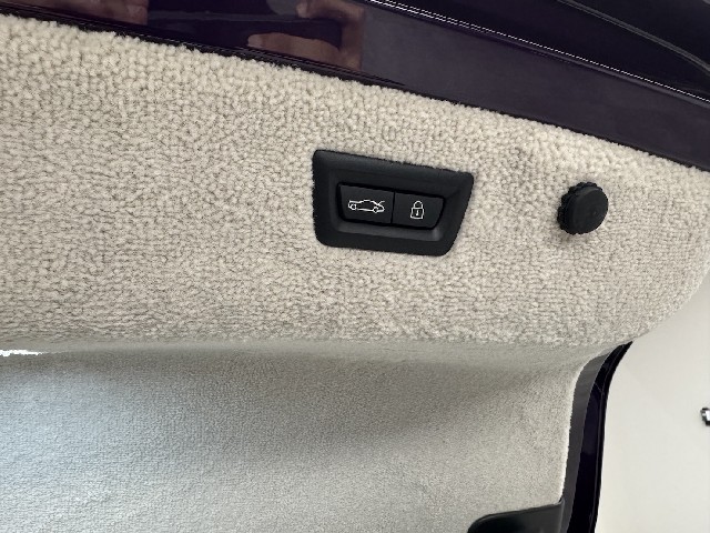 ROLLS ROYCE SPECTRE 2024 Image 65