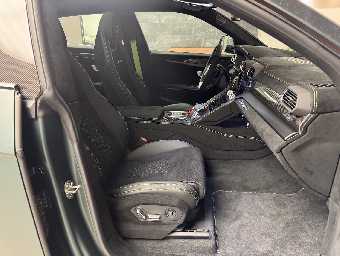 LAMBORGHINI URUS 2025 Image 31