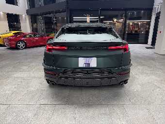 LAMBORGHINI URUS 2025 Image 6