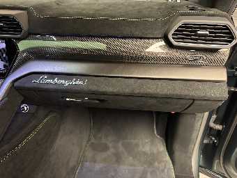 LAMBORGHINI URUS 2025 Image 48