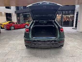 LAMBORGHINI URUS 2025 Image 52