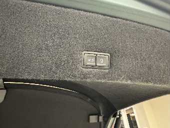 LAMBORGHINI URUS 2025 Image 53