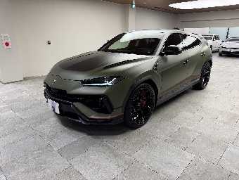 LAMBORGHINI URUS 2025 Image 1