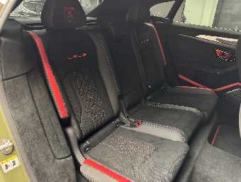 LAMBORGHINI URUS 2025 Image 42