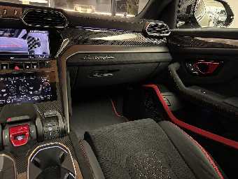 LAMBORGHINI URUS 2025 Image 55