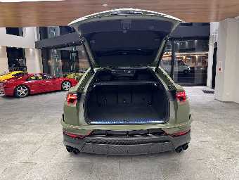 LAMBORGHINI URUS 2025 Image 66