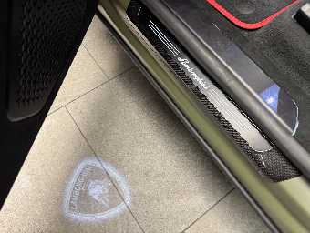 LAMBORGHINI URUS 2025 Image 72