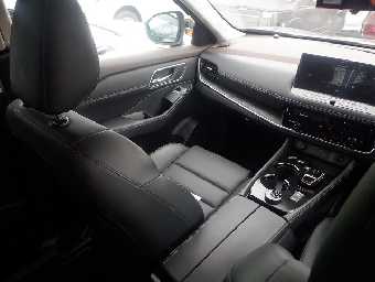 NISSAN X-TRAIL 2023 Image 6