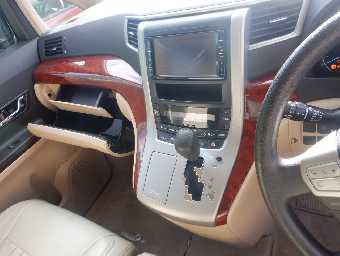 TOYOTA ALPHARD 2009 Image 6