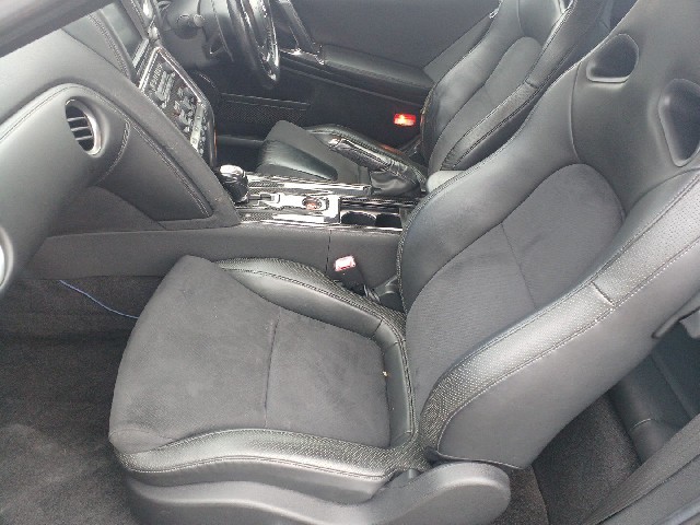 NISSAN GT-R 2008 Image 23