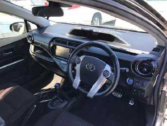 TOYOTA AQUA 2016 Image 3