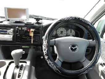 MAZDA BONGO FRIENDEE 2004 Image 6