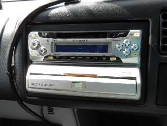 MAZDA BONGO FRIENDEE 2004 Image 10