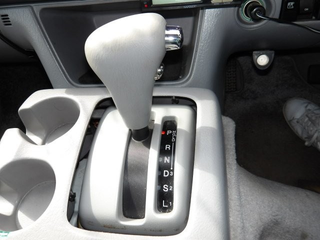 MAZDA BONGO FRIENDEE 2004 Image 45