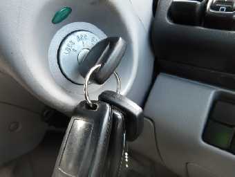 MAZDA BONGO FRIENDEE 2004 Image 13