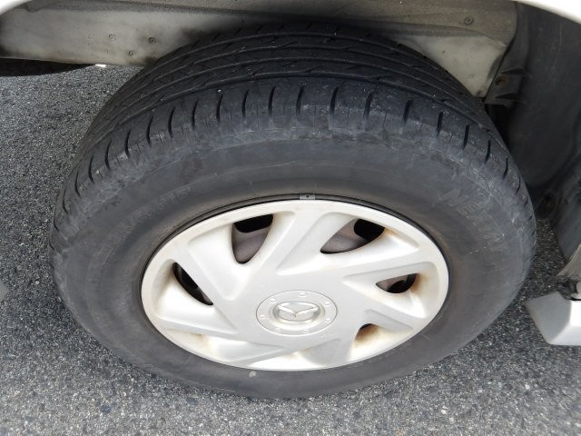 MAZDA BONGO FRIENDEE 2004 Image 52